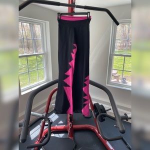 Margarita Activewear Black Hot Pink designs L